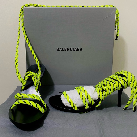 Balenciaga Women’s Neon Fluo Laced Heel size 37 Brand New - Picture 1 of 4